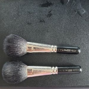 MAC Cosmetics 129SH blush brush (2)